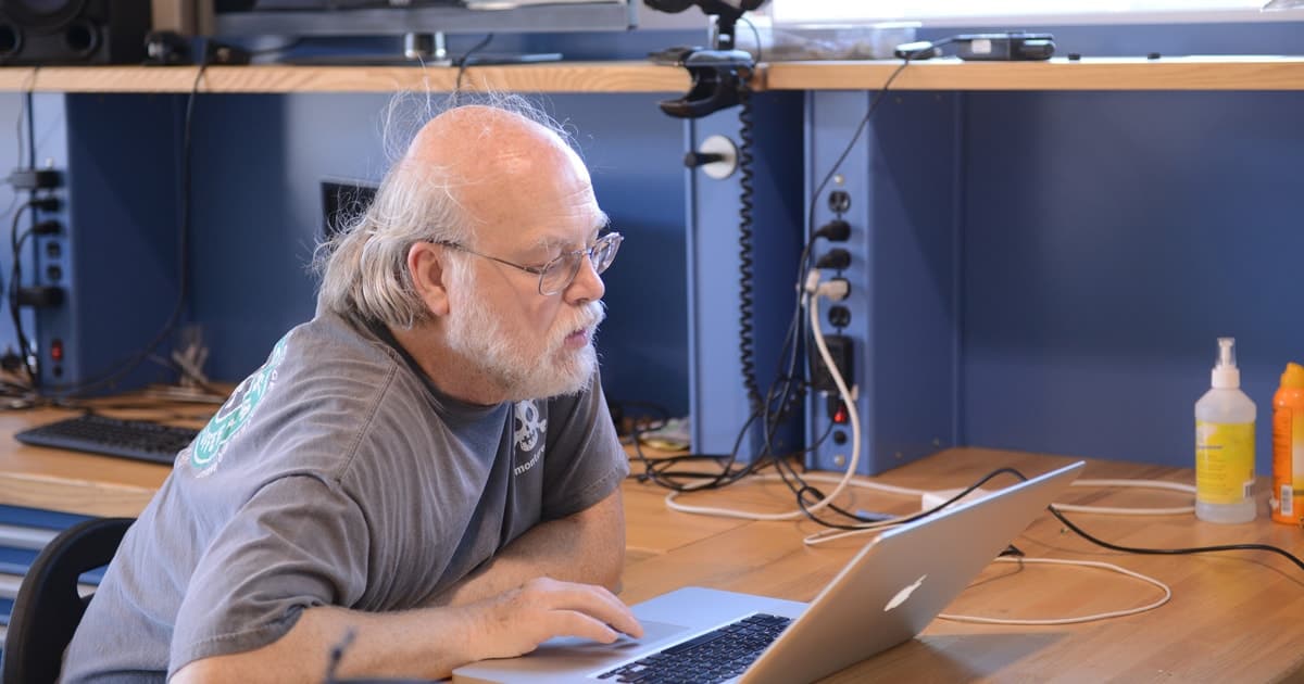 James Gosling, the Father of Java, Joins Amazon Web Services | ExtraSlice